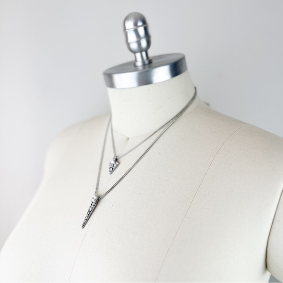 Chloe & Isabel • Stargaze Convertible Pendant Necklace - Picture 4 of 9